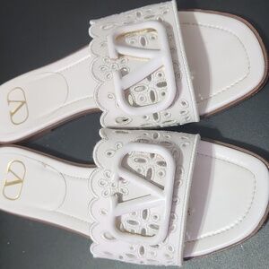 VALENTINO Garavani San Gallo 08 Edition Lasercut White Leather Slides Size 38 EU
